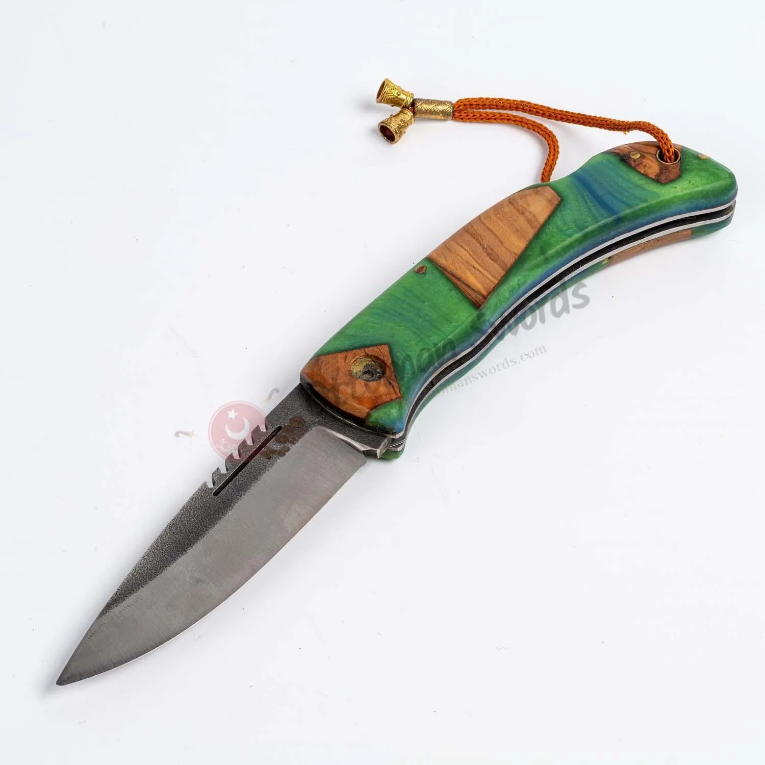 N 690 Steel Folding Pocket Knives