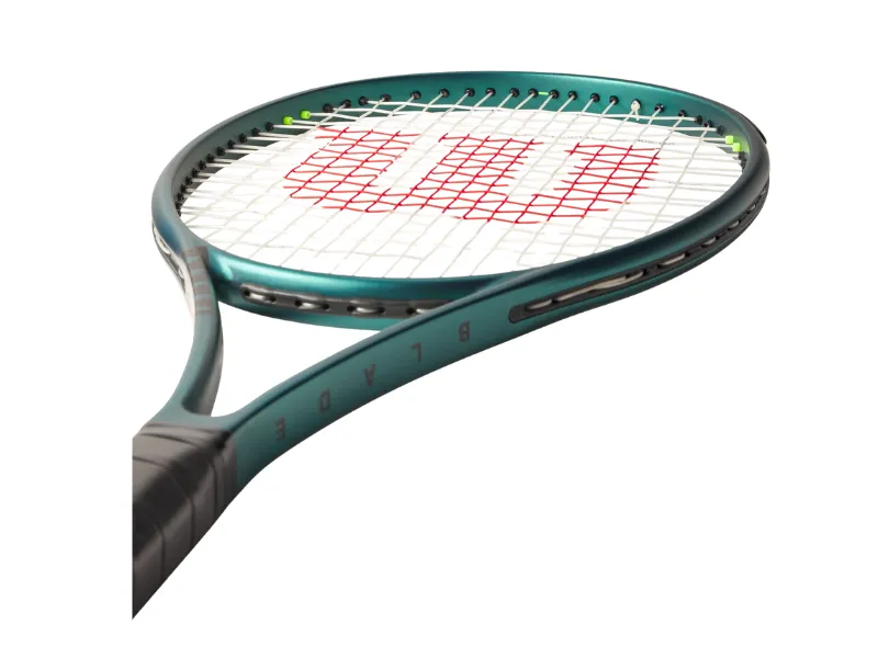 Wilson Blade 98 (16x19) V9 Tennis Racket